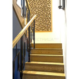 ДЕРЕВЯННАЯ ЛЕСТНИЦА ИЗ ДУБА