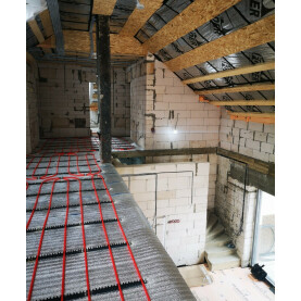 РЕКОМЕНДОВАЛИ ЗАКАЗЧИКАМ ВЫРОВНЯТЬ СТЕНУ ИЗ ПЕНОБЛОКОВ ДО УРОВНЯ ПОЛА ВТОРОГО ЭТАЖА