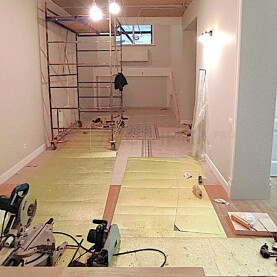 начало монтажа лестницы